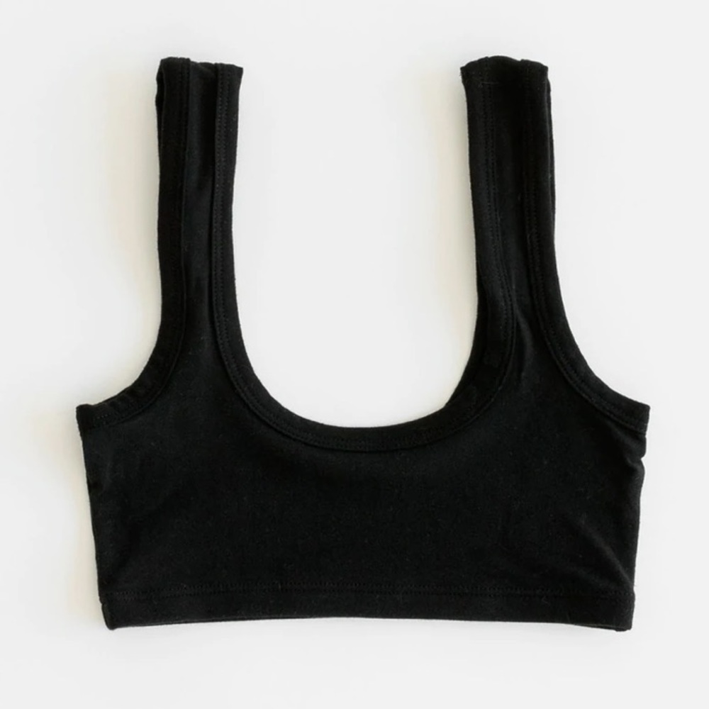 ARQ Wide Strap Bra in Black size Large